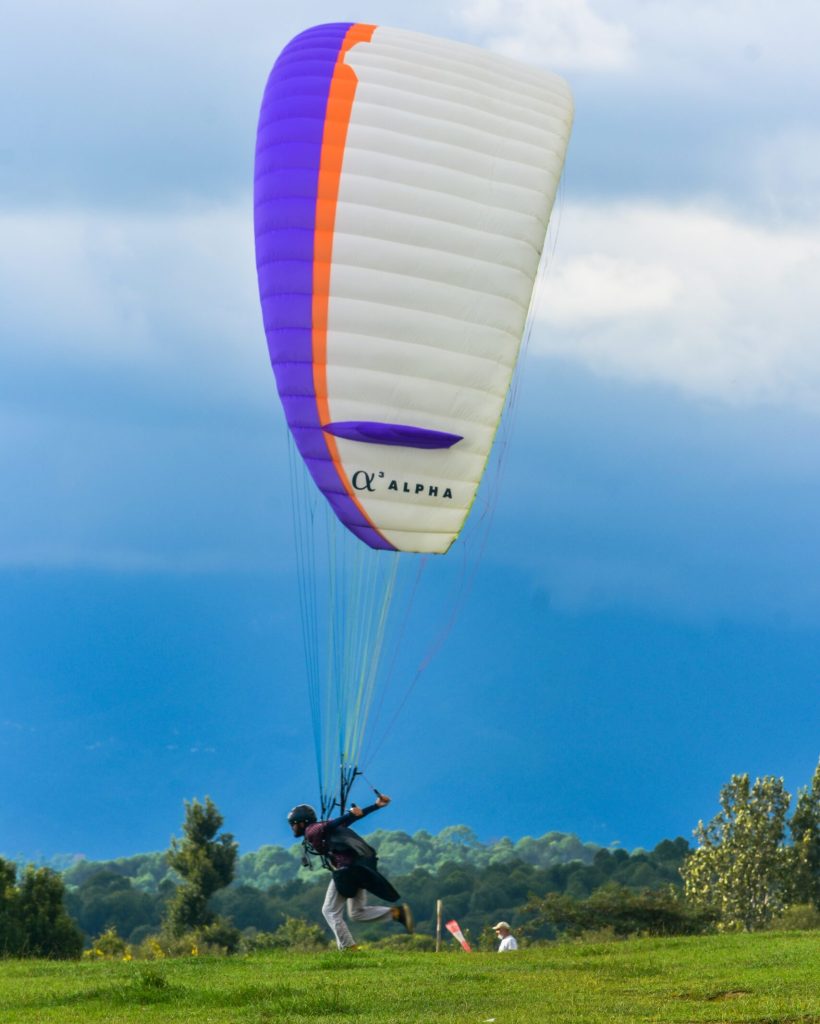 vivek-sharma-j-f_IyEYY2s-unsplash